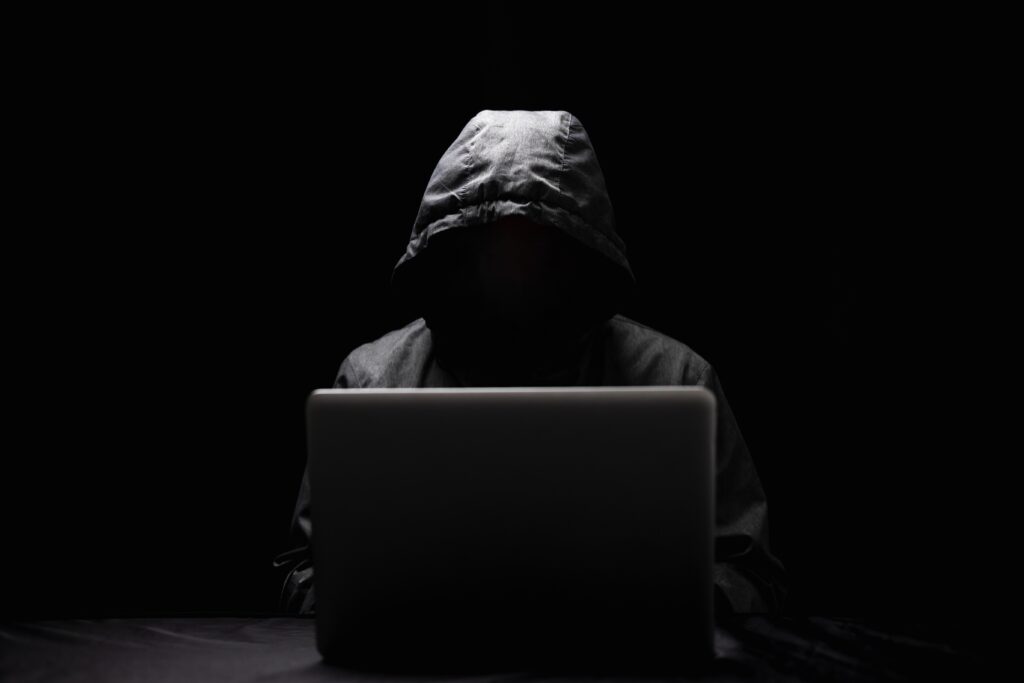 Oszuści podszywają się pod popularny program do kompresji plików. Zwracajcie uwagę na domenę stron, które odwiedzacie