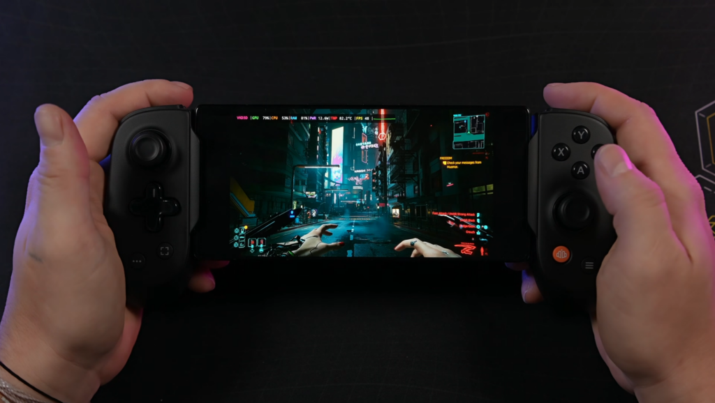 Cyberpunk 2077 na telefonie z Androidem? Emulacja gier z Windowsa na sprzęcie z układami ARM stała się faktem