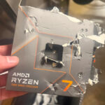 Ryzen 7 przeżuty przez psa