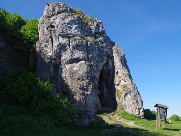 Jaskinia Stajnia. Zdjęcie: Jerzy Opioła, CC BY-SA 4.0
