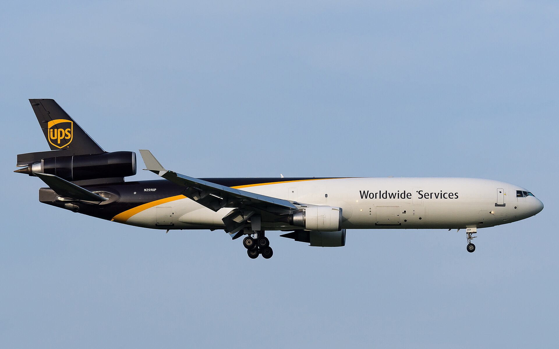 AI odtworzyła głosy pilotów, którzy zginęli w katastrofie. Agencja wstrzymała dostęp do bazy wypadków