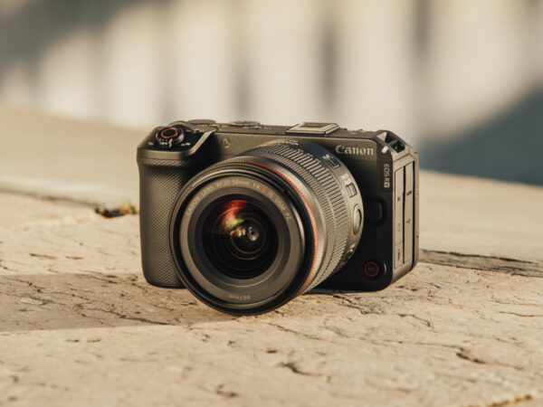 Canon EOS R6 V