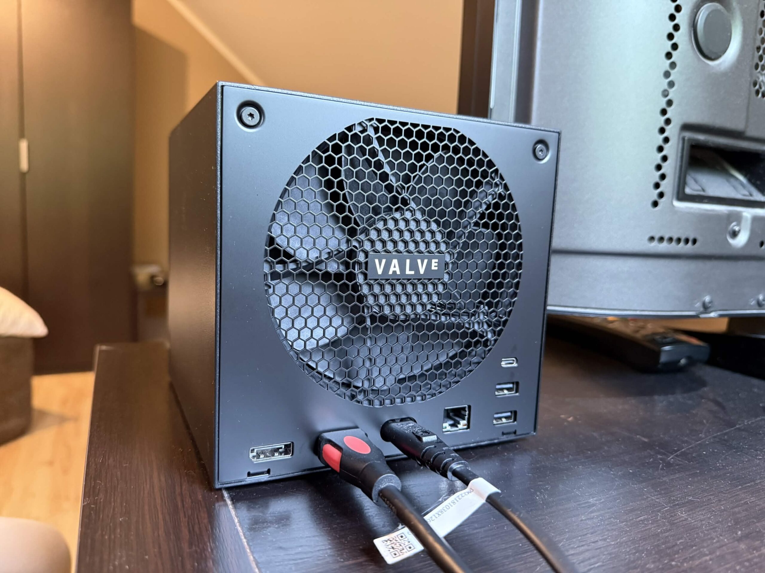 Tak się robi konsolę. Steam Machine po dwóch tygodniach pod telewizorem nadal mnie zachwyca, choć znalazłem też błędy