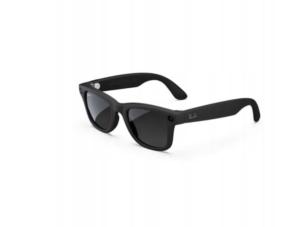 Ray Ban Meta Wayfarer. Fot.: Meta
