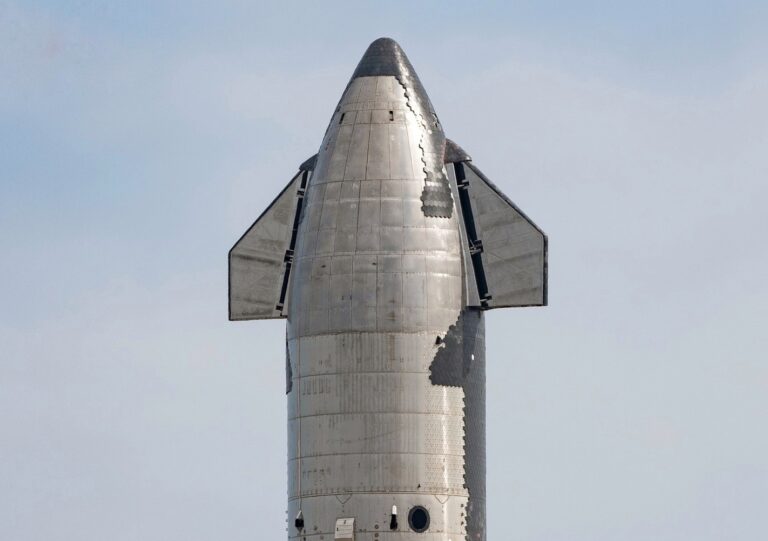 Starship Elona Muska z problemami. Wygląda na to, że może latać rzadziej niż SpaceX przypuszczało