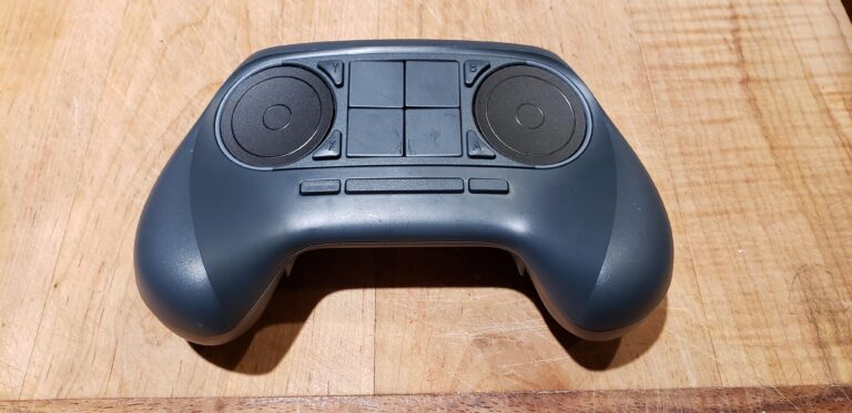 Prototyp Steam Contollera był niesamowity – pad nie miał analogów ani normalnych przycisków