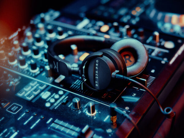 beyerdynamic DT 275 PRO