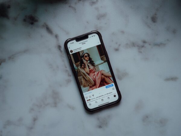Instagram. Fot.: Lance Rels, Pexels