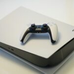 Czy Sony waha się w kwestii zakończenia produkcji płyt z grami? Nowe plotki z targów Gamescom rozbudzają dyskusję wśród graczy