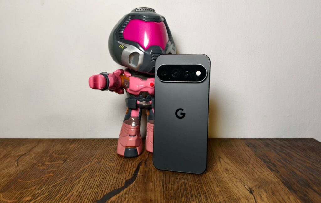 Miesiąc ze smarfonem Google Pixel 11 Pro XL w kieszeni. Mogę powiedzieć z pełnym przekonaniem: to wzorcowy telefon z Androidem [TEST]
