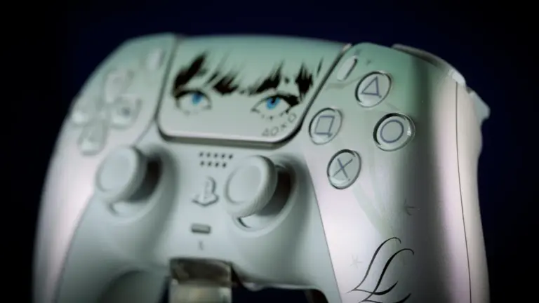 Lisa x PlayStation – Sony ogłasza serię akcesoriów z gwiazdą k-popu, do kupienia będzie specjalna wersja kontrolera DualSense