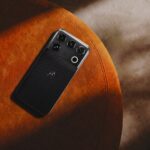 Motorola signature 27 oficjalnie zapowiedziana. Ultraflagowiec ze Snapdragonem 8 Elite Extreme Gen 6 i aparatem 200 Mpx, a także partnerstwo z Bang & Olufsen
