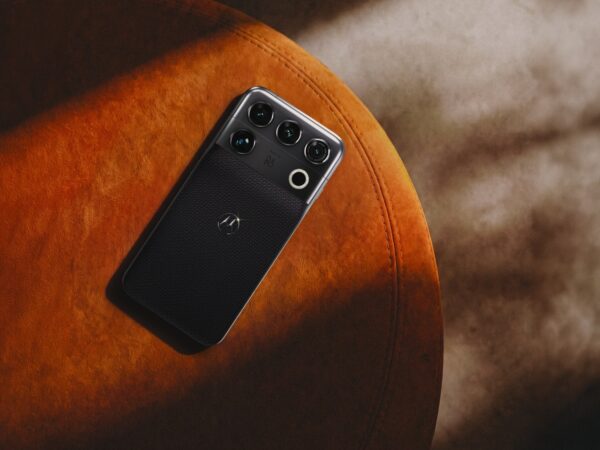 Motorola signature 27