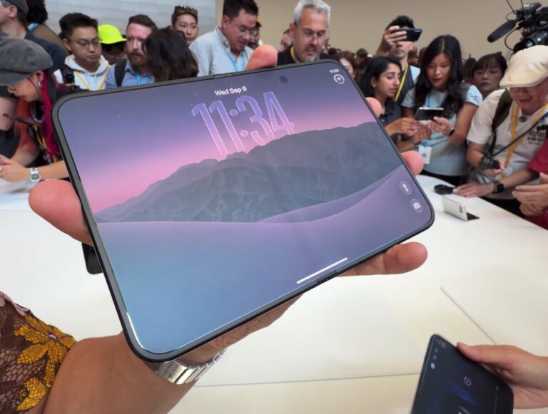 iPhone Duo jednak ma „zagięcie” na środku ekranu – Apple nie udało się wyeliminować największej wady składanych smartfonów