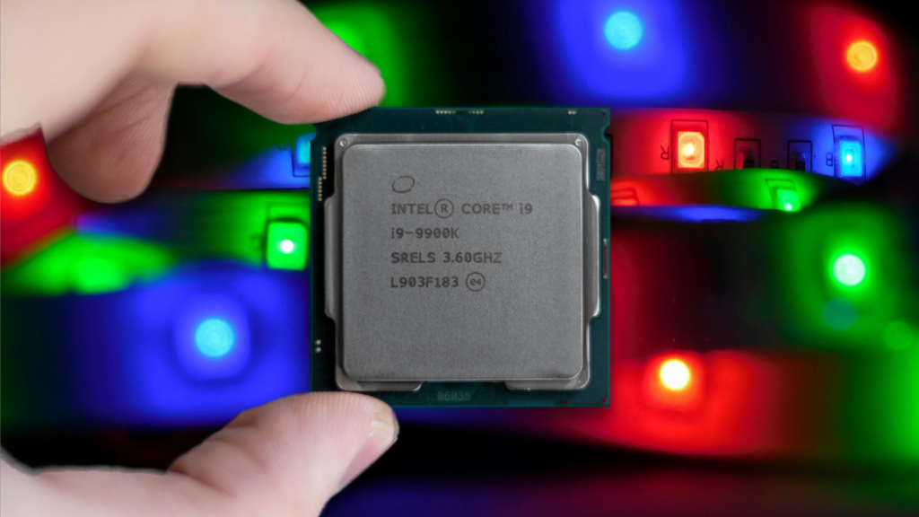 Intel patentuje sposób osadzania diod MicroLED w obudowie procesora w celu wykorzystania ich jako „dodatkowego elementu estetycznego”