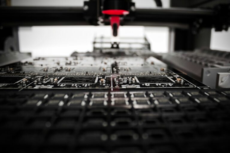 Popyt na sprzęt do fabryk TSMC wzrósł niemal dwukrotnie w ciągu 6 miesięcy – boom wywołany przez AI trwa w najlepsze