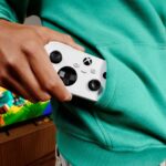 Xbox Nano Controller to najmniejszy kontroler od Microsoftu. Pad ważący 99 gramów zadebiutuje w listopadzie, także w Polsce