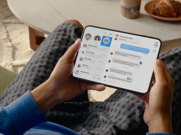 Prezes firmy Nothing mówi, że iPhone Duo to "strata pieniędzy" – przekonuje, że nie warto "płacić więcej za mniej"