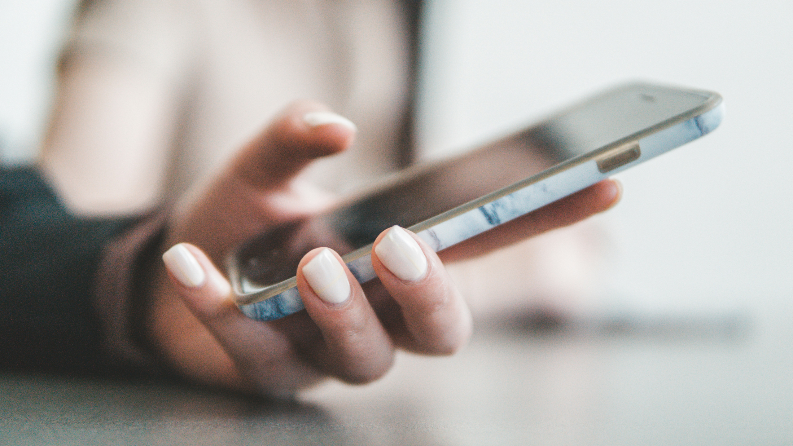 Gemini od Google już wkrótce będzie filtrować twoje wiadomości tekstowe od nieznanych nadawców