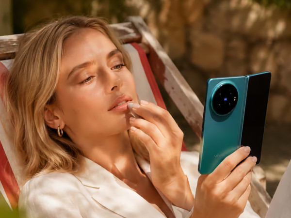 Pierwszy składany smartfon vivo – X Fold6 – właśnie debiutuje w Europie